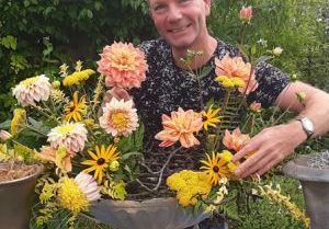 Eco-friendly-floristry-solutions-Jonathan-Moseley-crop